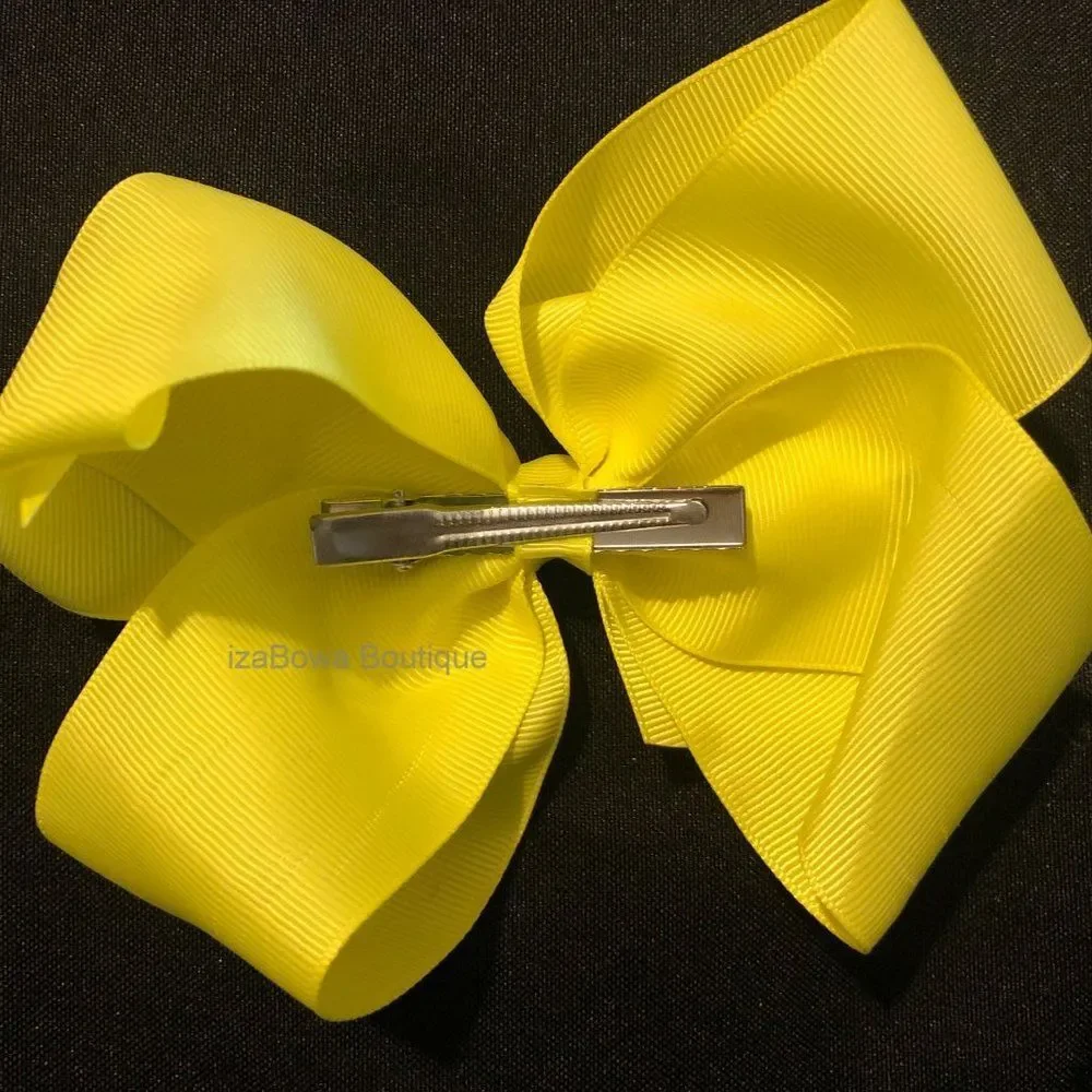 **** Lemon Yellow 6